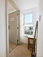 The Isabella Studio by Richmond Park