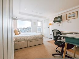 The Isabella Studio by Richmond Park