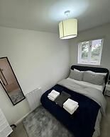 Twickenham Hideaway in London