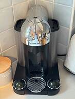 Twickenham Hideaway in London