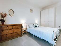 The Twickenham Apartment Near Strawberry Hill
