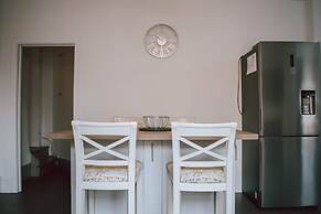 The Twickenham Apartment Near Strawberry Hill