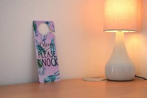 The Twickenham Apartment Near Strawberry Hill