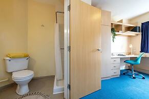 Student Only Upper Quay House