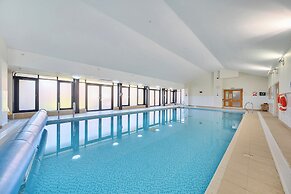 Marine Court Suite