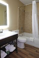 Hillside Inn & Suite