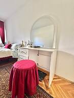 Two Bedroom Apt near Slovenska Beach