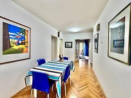 Two Bedroom Apt near Slovenska Beach