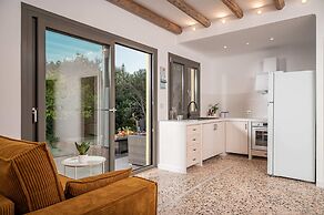 Seaside Villa Angel - Samos Cozy Getaway