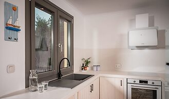 Seaside Villa Angel - Samos Cozy Getaway