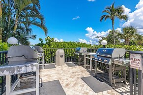 Lovers Key Beach Club 501