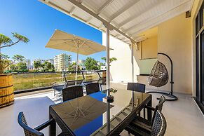 Emily Luxury Veranda