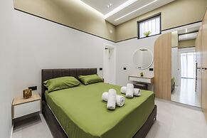 Emily Luxury Veranda