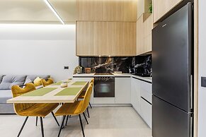 Emily Luxury Veranda