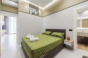 Emily Luxury Veranda