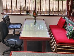 Villa 5 - Modern 2 Bed Villa in Playa Chiquita