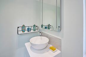 Host Stay Garden Studio