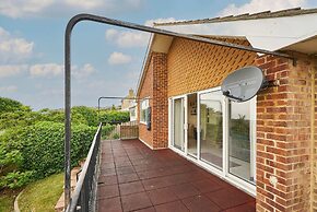 Host Stay Saltdean Sea View