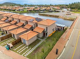 Bz14 Casa piscina e píer de Jet no Canal