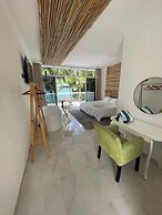 Casa la Joya de Bacalar Lake Front