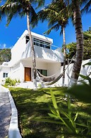 Casa la Joya de Bacalar Lake Front
