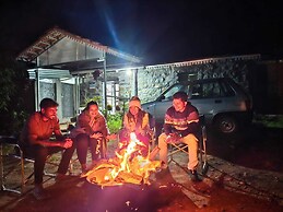 Wild and Free Farm Stay