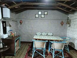 Wild and Free Farm Stay