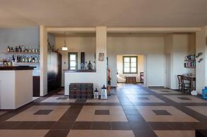 Cozy Gem With Access to a Sparkling Shared Pool