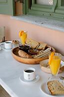 Mantilada Seaside Stay Samos, Shared Pool