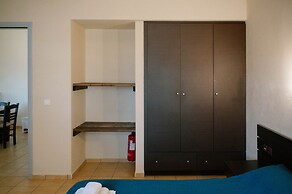 Mantilada Seaside Stay Samos, Shared Pool