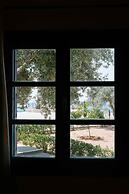 Mantilada Seaside Stay Samos, Shared Pool