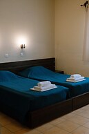 Mantilada Seaside Stay Samos, Shared Pool