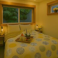 West Queen Anne Townhome