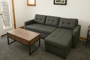 West Queen Anne Townhome