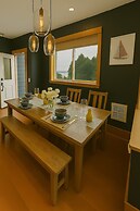 West Queen Anne Townhome