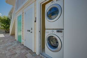 Lulu's Key House Entire 4-unit Complex