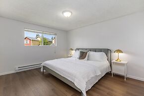 Comfortable Townhouse in Ash Way Lynnwood