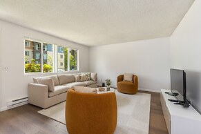 Comfortable Townhouse in Ash Way Lynnwood