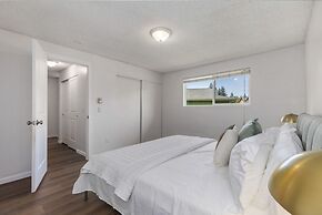 Comfortable Townhouse in Ash Way Lynnwood