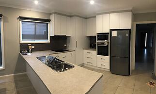 Abalina Cottages Cherry lane