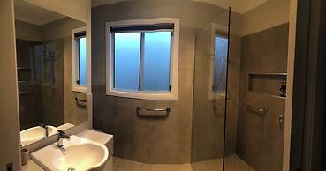 Abalina Cottages Cherry lane