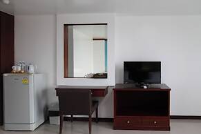 Convenient Grand Plus Hotel Suvarnabhumi