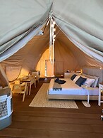 Floating Home in Reef Resort Unit 6