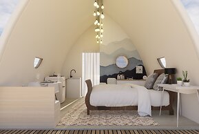 Floating Home in Reef Resort Unit 7