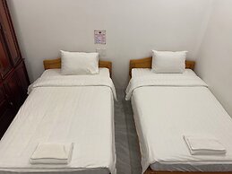 Mini Dien Bien Riverside Hotel - Lang Thai