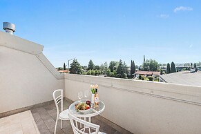 Matta Apartment 400m From The Lake