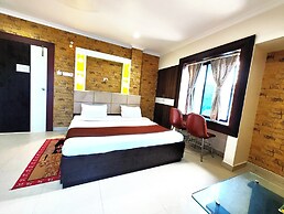 Hotel S S Puri Near Tempal