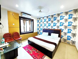 Hotel S S Puri Near Tempal
