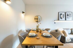 Nova 1-Bedroom Apartment in Athens