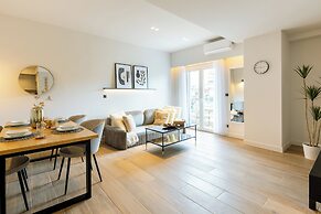 Nova 1-Bedroom Apartment in Athens